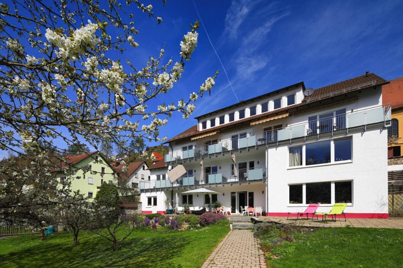 Minderleins Apart Pottenstein Dış mekan fotoğraf